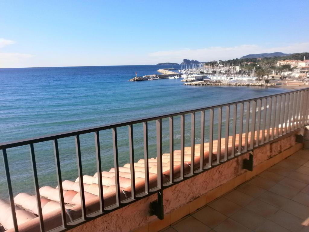 Hotel Chanteplage Saint-Cyr-sur-Mer Pokoj fotografie